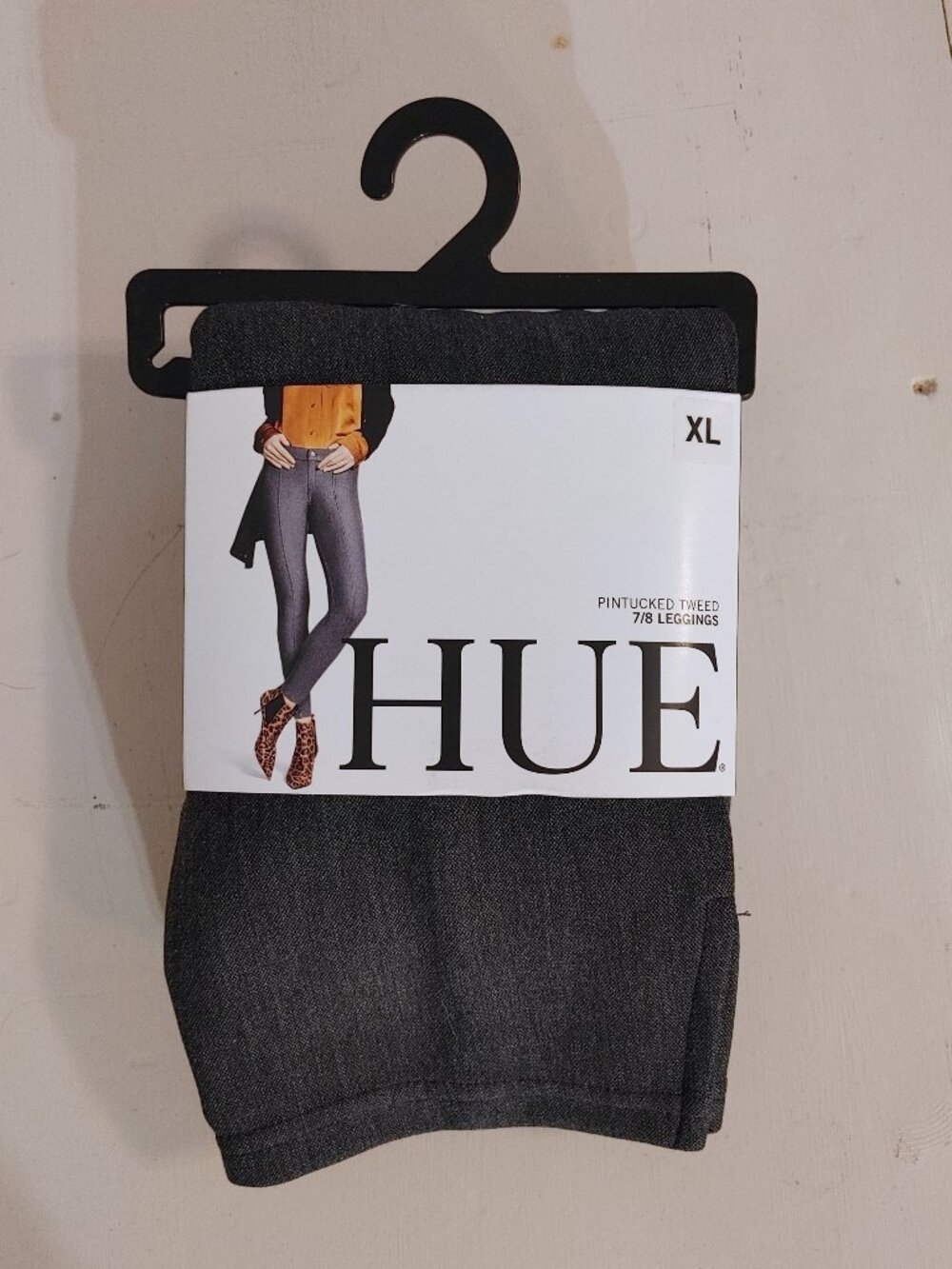 XL dark grey Hue pintucked tweed 7/8 leggings (new in package)